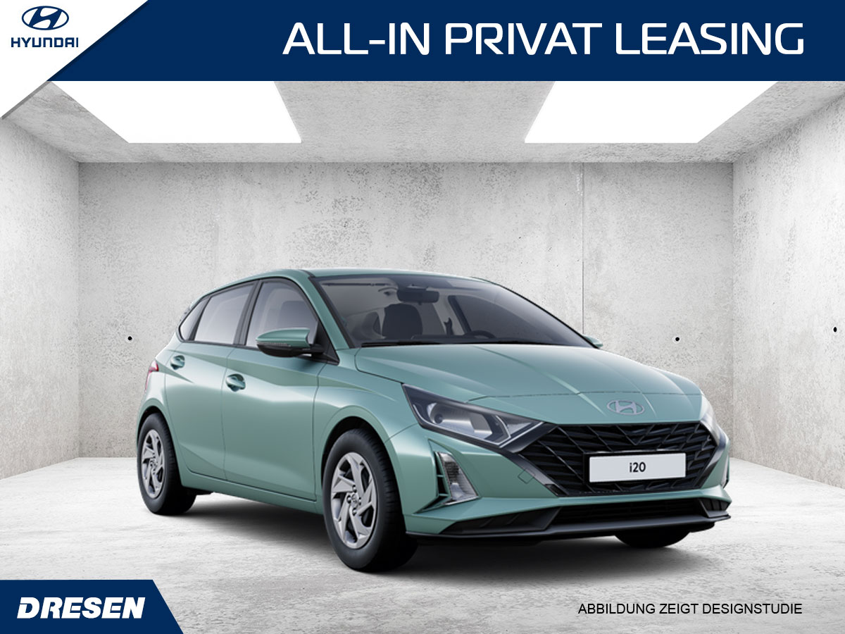 Grüner Hyundai i20 vor Betonwand Hintergrund. Vorschau ALL-In Privatleasingangebot.