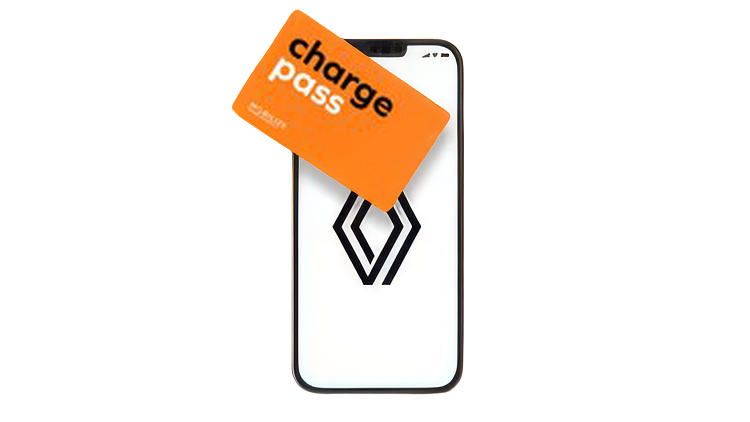 Charge Pass Karte vor Handy und Renault Logo